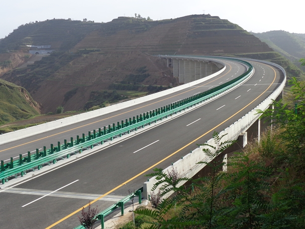 雷西高速公路